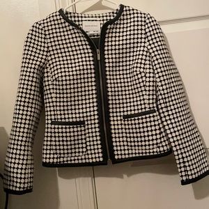 Banana Republic black and white blazer size 4!!